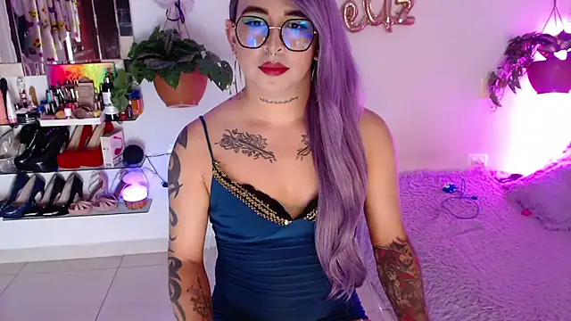 Laveneno ortiz07 online show from 11/07/25, 11:27