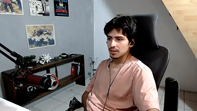 Snapshot of Thieves9 chatting on 01/14/26, 03:56 Thieves9 online show from 01/14/26, 03:56