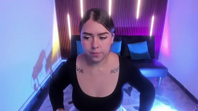 ArianaBaker online show from 12/03/25, 02:37