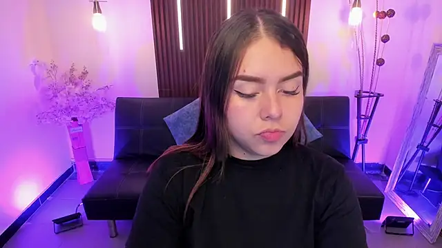 ArianaBaker online show from 01/18/26, 05:06