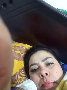 Snapshot of lola__sweetx chatting on 03/02/25, 12:09 lola sweetx online show from 03/02/25, 12:09