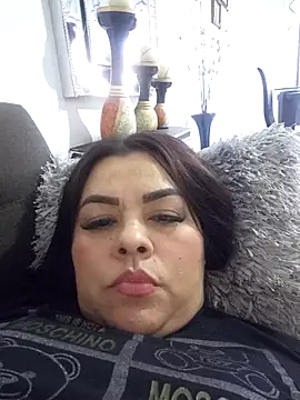 Snapshot of lola__sweetx chatting on 03/22/25, 10:26 lola sweetx online show from 03/22/25, 10:26