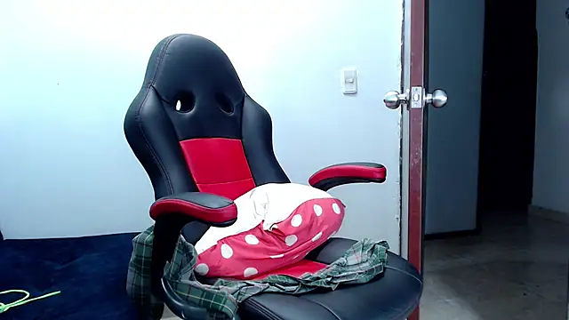 kaira sweet  online show from 12/08/24, 05:39