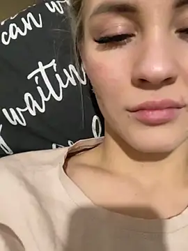 Snapshot of DreamGirl-777 chatting on 12/09/24, 02:06 DreamGirl-777 online show from 12/09/24, 02:06