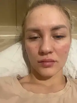 Snapshot of DreamGirl-777 chatting on 01/06/25, 08:28 DreamGirl-777 online show from 01/06/25, 08:28