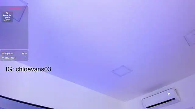 Chloe evans   online show from 03/07/25, 02:45