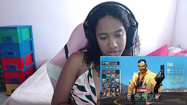 Snapshot of TiffanyRoouse chatting on 02/09/25, 07:09 TiffanyRoouse online show from 02/09/25, 07:09