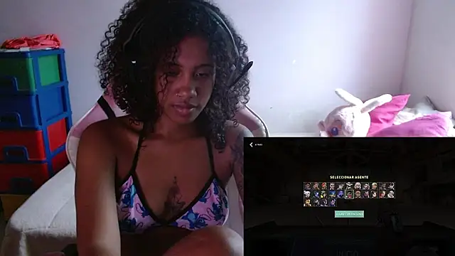 Snapshot of TiffanyRoouse chatting on 02/23/25, 10:42 TiffanyRoouse online show from 02/23/25, 10:42