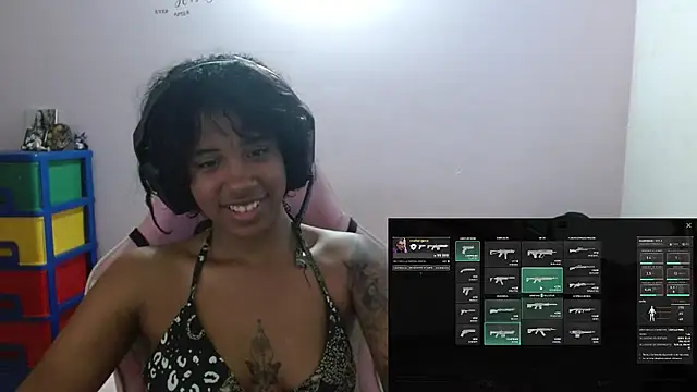 Snapshot of TiffanyRoouse chatting on 09/15/25, 10:54 TiffanyRoouse online show from 09/15/25, 10:54