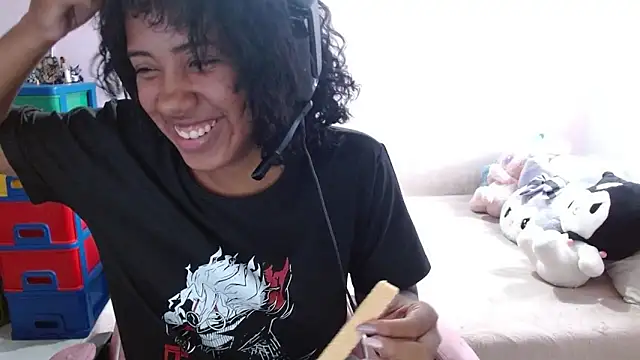 Snapshot of TiffanyRoouse chatting on 10/08/25, 09:23 TiffanyRoouse online show from 10/08/25, 09:23