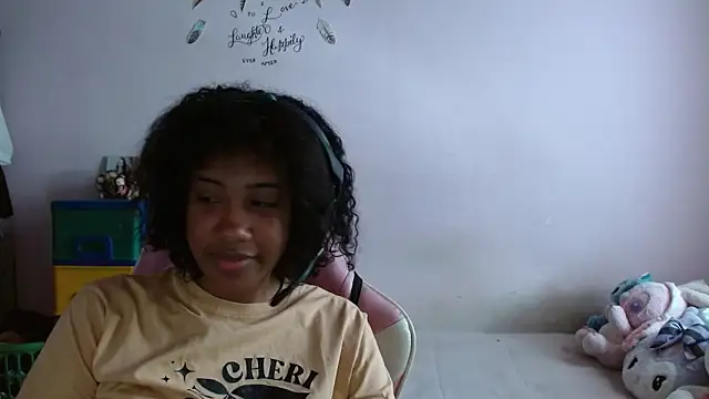 Snapshot of TiffanyRoouse chatting on 10/19/25, 07:25 TiffanyRoouse online show from 10/19/25, 07:25