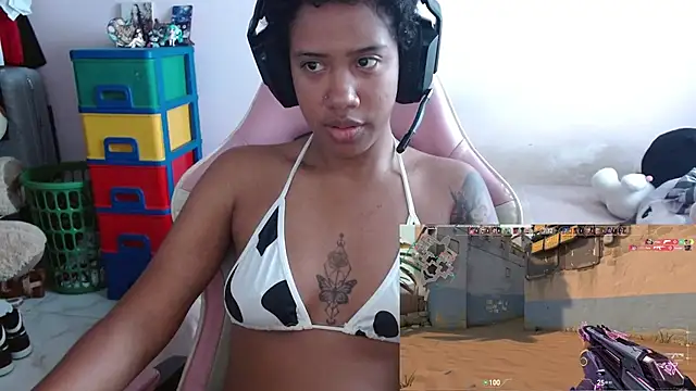 Snapshot of TiffanyRoouse chatting on 11/20/25, 07:57 TiffanyRoouse online show from 11/20/25, 07:57