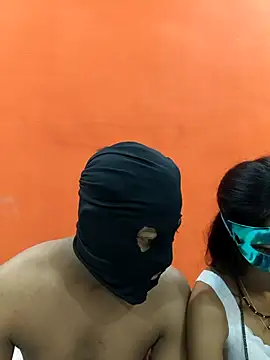 Snapshot of sexycouplemh09 chatting on 03/08/26, 05:22 sexycouplemh09 online show from 03/08/26, 05:22