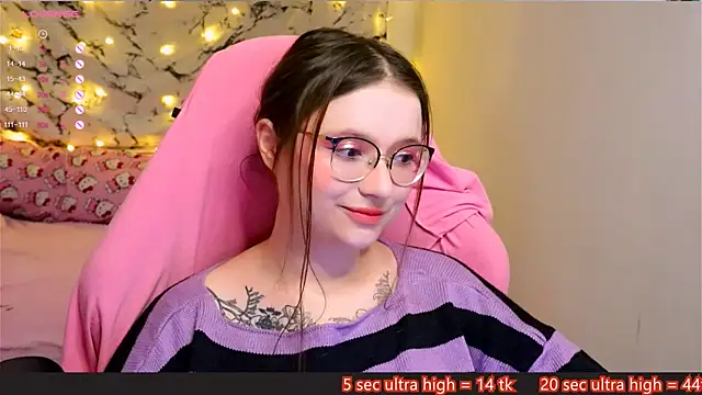 Snapshot of me__hanna chatting on 01/18/25, 09:34 me hanna online show from 01/18/25, 09:34