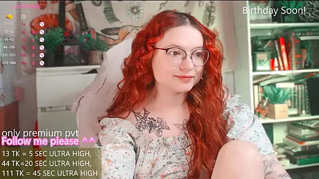 Snapshot of me__hanna chatting on 02/23/26, 01:25 me hanna online show from 02/23/26, 01:25