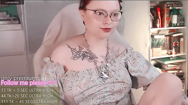 me  hanna online show from 05/07/26, 01:33