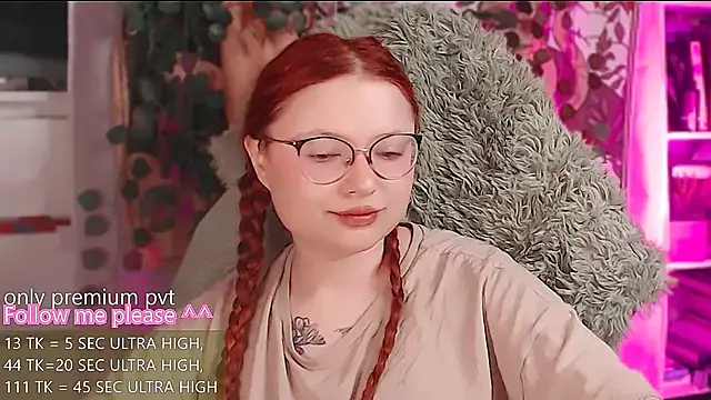 me  hanna online show from 06/15/26, 02:47