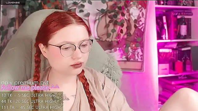 me  hanna online show from 06/18/26, 02:23