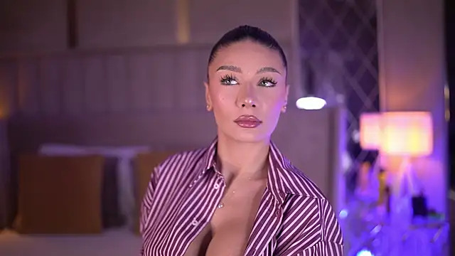 Snapshot of BlairSanders chatting on 12/19/25, 07:32 BlairSanders online show from 12/19/25, 07:32