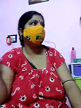 Snapshot of Kayra_34 chatting on 02/07/25, 06:24 Kayra 34 online show from 02/07/25, 06:24