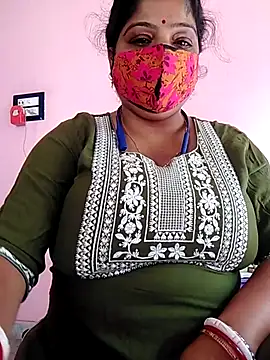 Snapshot of Kayra_34 chatting on 12/02/25, 05:46 Kayra 34 online show from 12/02/25, 05:46