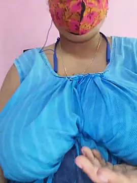 Snapshot of Kayra_34 chatting on 06/10/26, 04:01 Kayra 34 online show from 06/10/26, 04:01