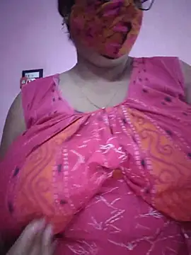 Snapshot of Kayra_34 chatting on 07/04/26, 03:24 Kayra 34 online show from 07/04/26, 03:24