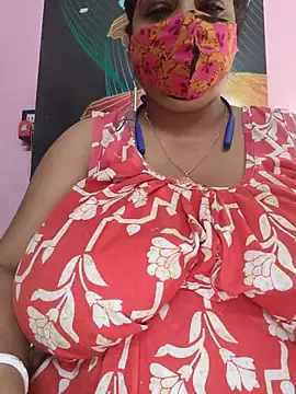 Snapshot of Kayra_34 chatting on 07/22/26, 04:04 Kayra 34 online show from 07/22/26, 04:04