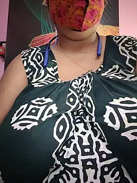 Snapshot of Kayra_34 chatting on 07/31/26, 04:01 Kayra 34 online show from 07/31/26, 04:01