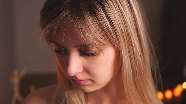 hereandnows  online show from 12/28/24, 07:01