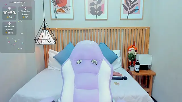 Ginger Winn online show from 02/01/25, 02:56