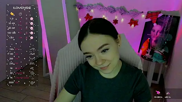 Snapshot of Florence_meow chatting on 12/29/24, 07:28 Florence meow online show from 12/29/24, 07:28