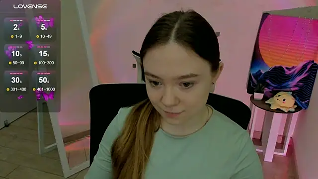 Snapshot of Florence_meow chatting on 03/23/25, 07:53 Florence meow online show from 03/23/25, 07:53