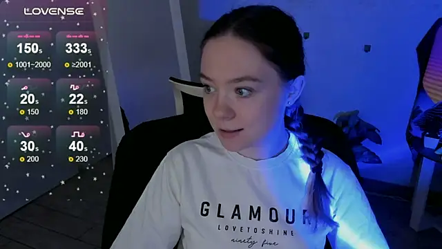 Snapshot of Florence_meow chatting on 09/20/25, 06:36 Florence meow online show from 09/20/25, 06:36