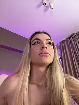 Snapshot of HaileyMadow chatting on 03/14/26, 08:09 HaileyMadow online show from 03/14/26, 08:09