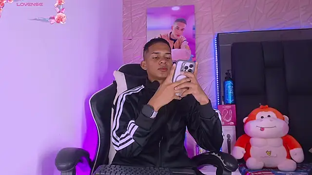 dilan alfonzo online show from 04/07/26, 03:40