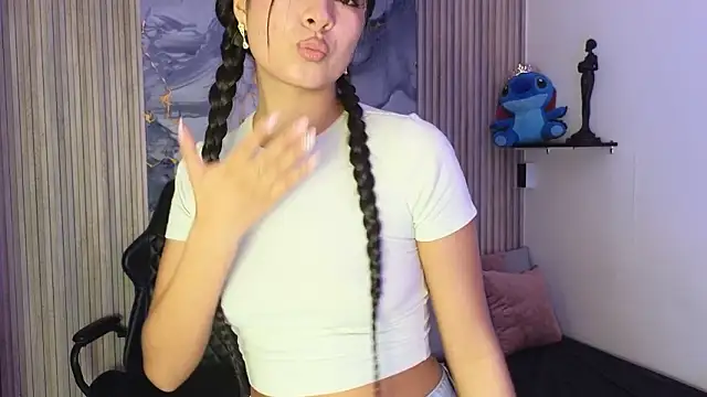 LissaWiild online show from 03/04/26, 08:15