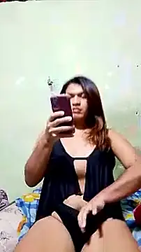 Hevellyn  online show from 09/17/25, 03:52