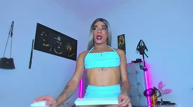 Kendall Hotsexy x online show from 12/03/24, 07:22