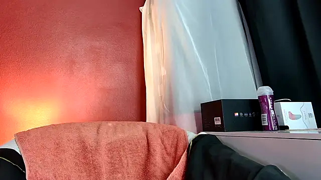 rosesdesiles online show from 02/27/25, 09:14