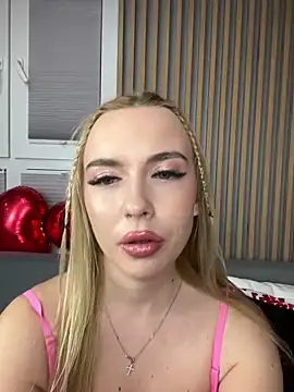 Nicole blonde0 online show from 02/23/25, 10:31