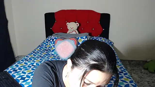 Crystal milkmature online show from 02/03/25, 01:09