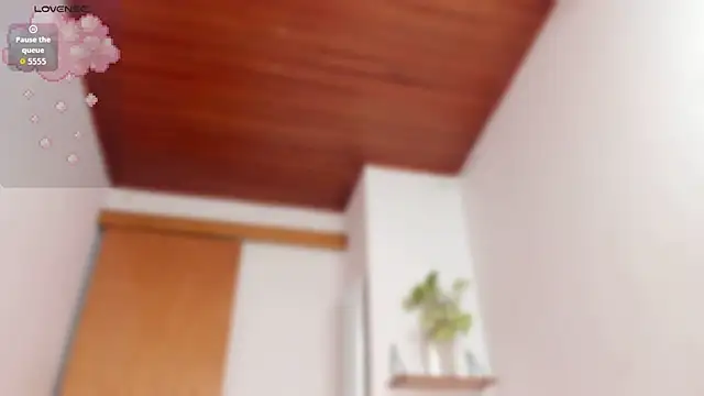 Gingerdoll   online show from 04/08/26, 03:50