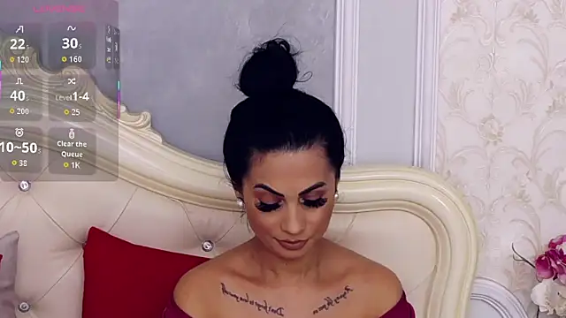 HeidiLust online show from 11/21/25, 06:12