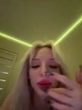 AleksaBlonde online show from 01/11/25, 12:01