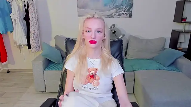 AleksaBlonde online show from 01/16/25, 05:32