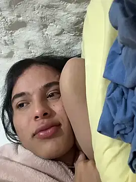 Snapshot of Samys_World chatting on 02/25/25, 12:03 Samys World online show from 02/25/25, 12:03