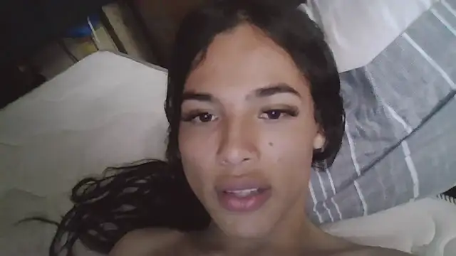 Snapshot of Samys_World chatting on 09/26/25, 09:19 Samys World online show from 09/26/25, 09:19