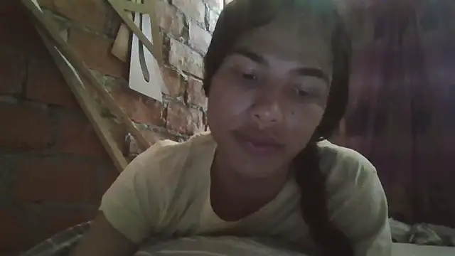 Snapshot of Samys_World chatting on 10/02/25, 01:40 Samys World online show from 10/02/25, 01:40