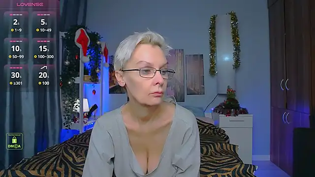 HelgaHimmell online show from 12/21/24, 09:47